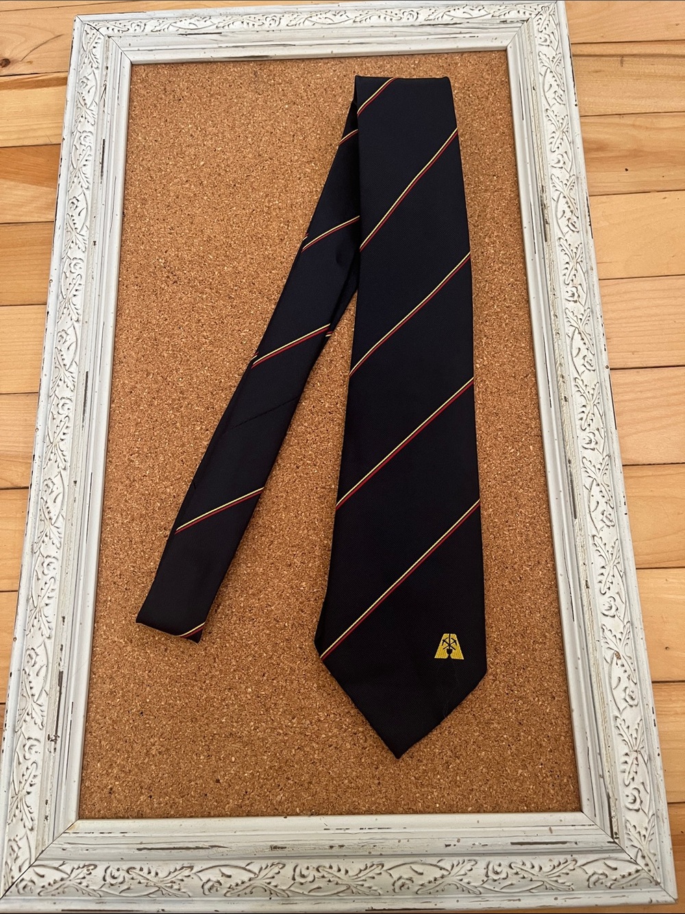 Men's Black Diagonal Stripe Tie with Gold Crest vintage